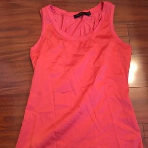 The Limited Coral Tank